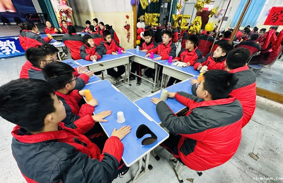 开学季:请告诉孩子,读书虽苦,却能先苦后甜! 开学季:请告诉孩子,读书虽苦,却能先苦后甜!_www.xinmiyue.com