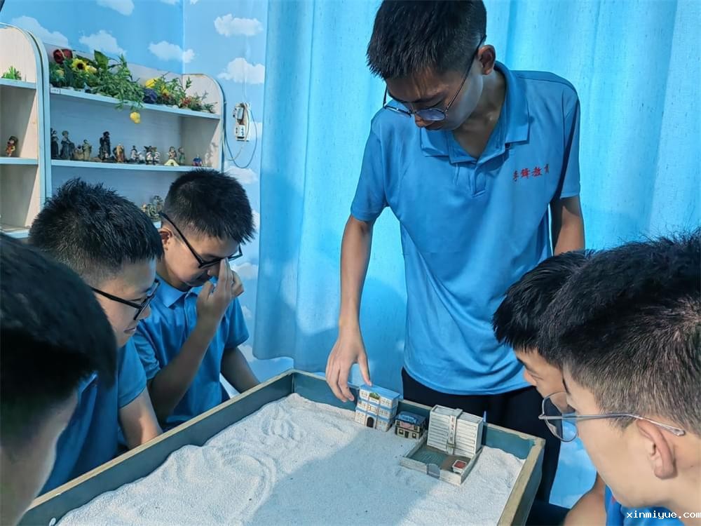 别让“以大让小”的执念,毁了孩子的未来与家庭和睦 别让“以大让小”的执念,毁了孩子的未来与家庭和睦_www.xinmiyue.com