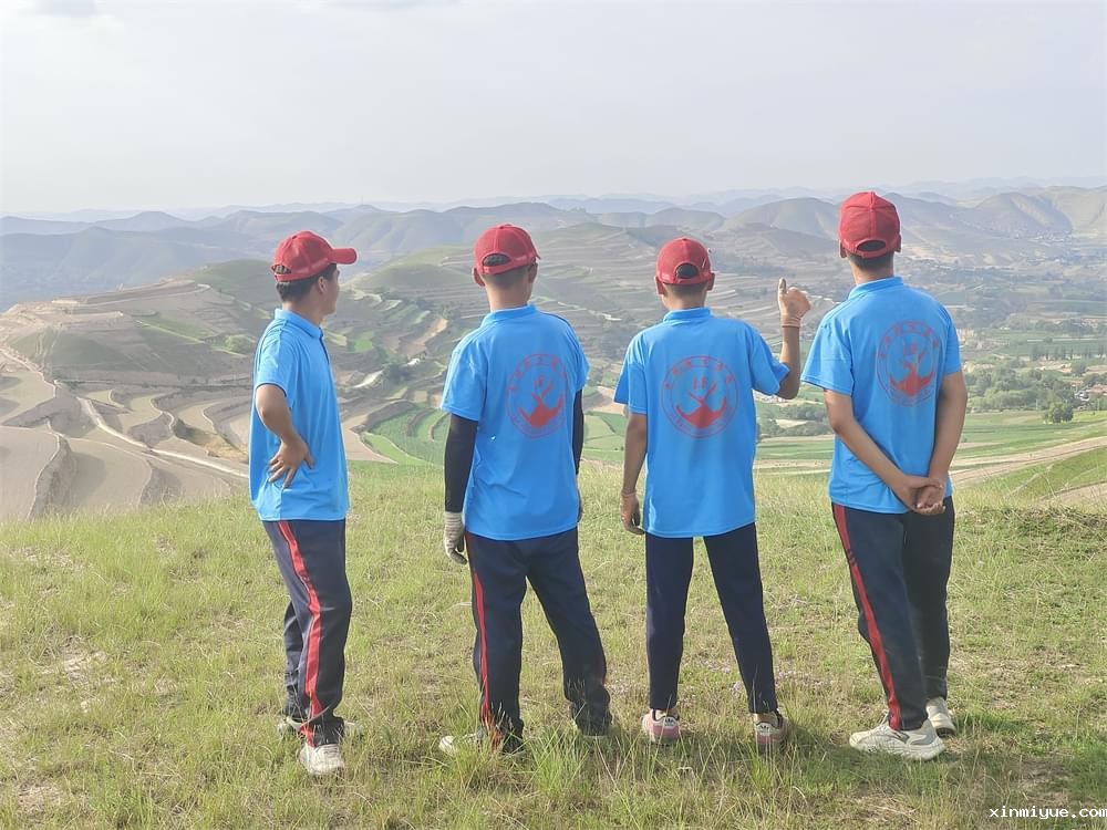 感恩与回馈:必威betway中文官网夏令营让孩子学会珍惜与奉献 感恩与回馈:必威betway中文官网夏令营让孩子学会珍惜与奉献_www.xinmiyue.com