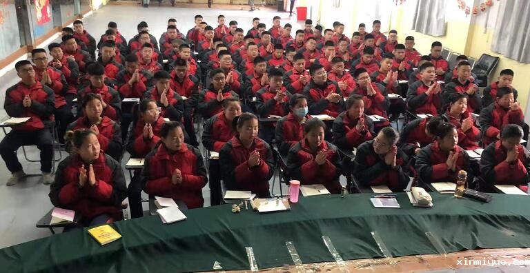 过度溺爱的孩子最后变成什么样子了？_www.xinmiyue.com