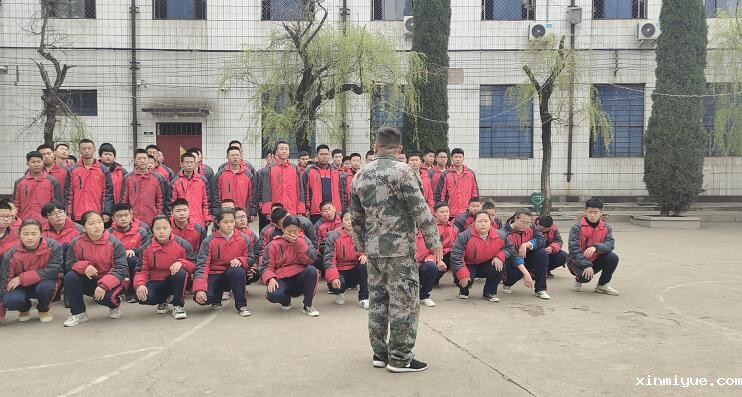 叛逆的孩子在封闭学校过的开心吗？有什么娱乐项目？_www.xinmiyue.com