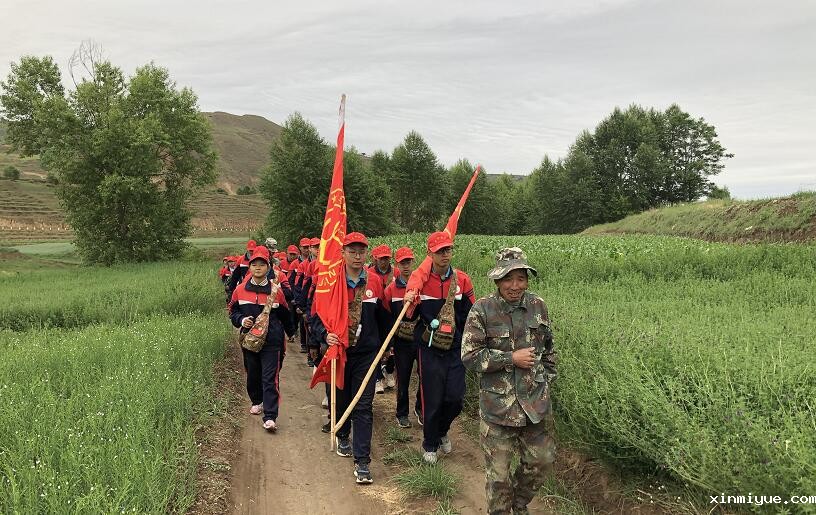 青少年吸烟怎么办,家长掌握几种方法!_www.xinmiyue.com