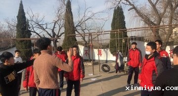 当青春期的孩子做错事，父母该如何询问？