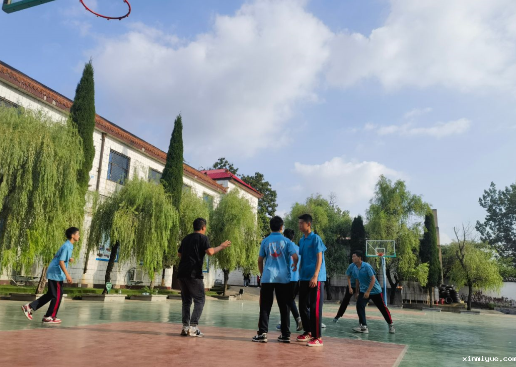  “妈妈”和“妈”有什么不一样，一字之差解读孩子内心变化！_www.xinmiyue.com