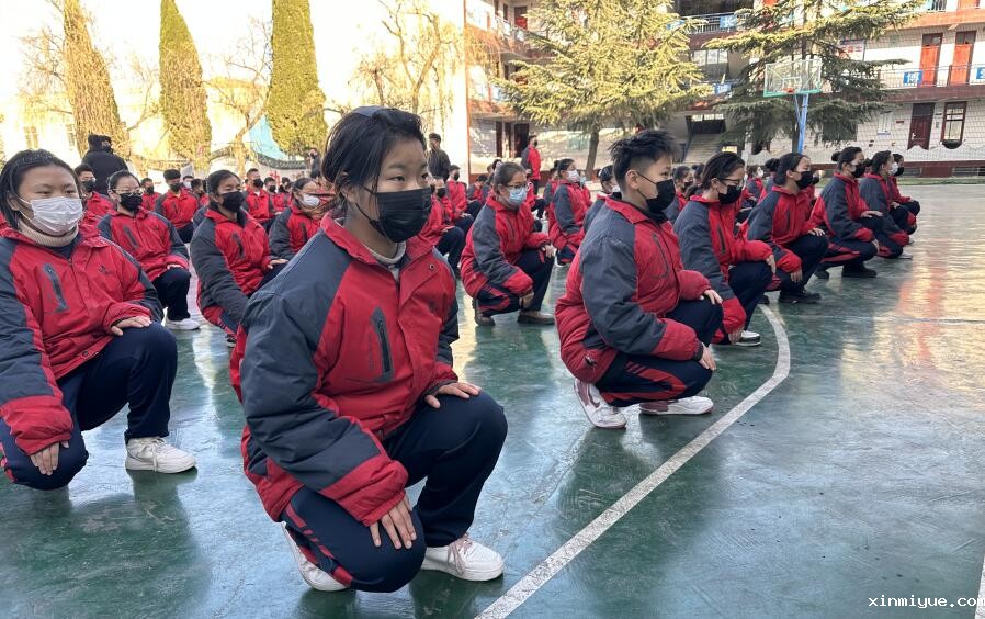 叛逆孩子，军事化管理帮你解决难题！东台市前三的管教学校推荐！_www.xinmiyue.com