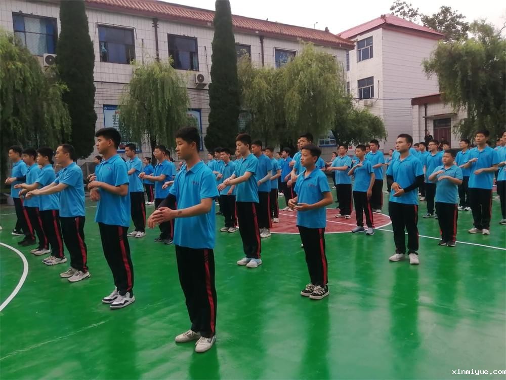 揭秘国内十大顶尖青少年叛逆&网瘾戒除学校，助力孩子健康成长_www.xinmiyue.com