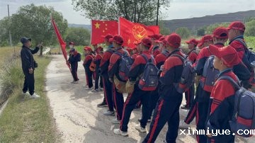 ‌贫困山村夏令营：一次让孩子学会珍惜的旅程