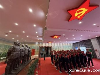 从贫困家庭走访到红军纪念馆参观，必威登录入口平台官网夏令营意义深远